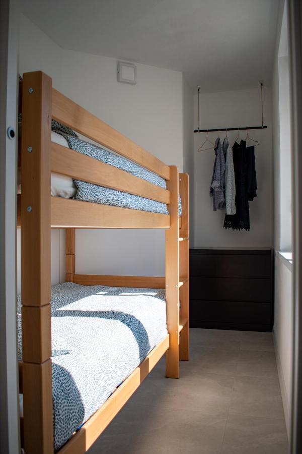 Apartmaji Na Placu Rence Exterior foto